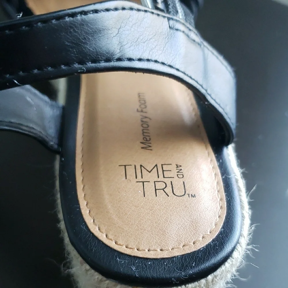 Time and Tru Black Espadrille Slingback Shoes